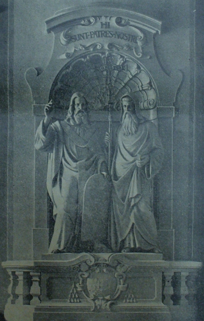 Sousoší sv. Cyrila a Metoděje v olomouckém Arcibiskupském paláci před rokem 1926
