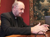 Arcibiskup Graubner při on-line rozhovoru. Foto Martin Dostál